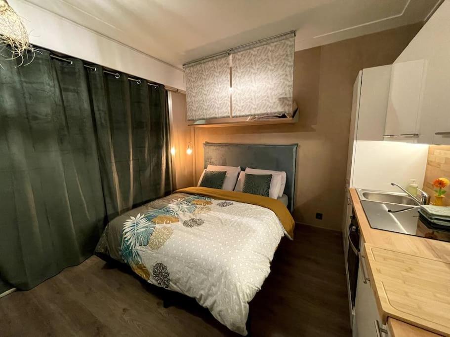 La Room: Seaside Apartment + Terrace + Parking Ментона Экстерьер фото